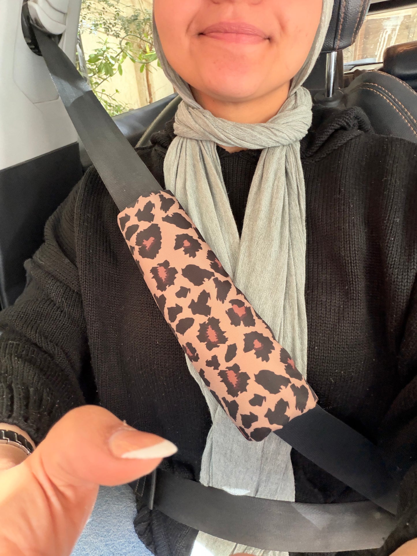 Brown tiger / Seat Belt Pad