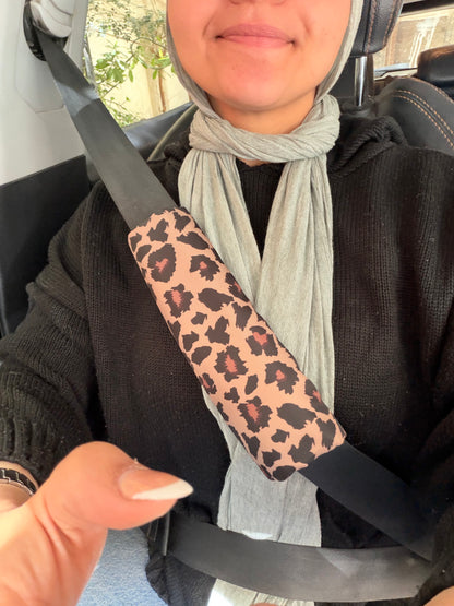 Brown tiger / Seat Belt Pad